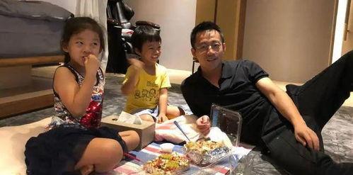 张兰爆料生二胎视频播放,视频播放引发网友热议